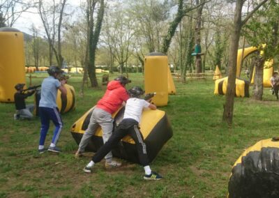 Organisez votre enterrement de vie de garçon à Laser Game Ardèche à Vallon-Pont-d'Arc